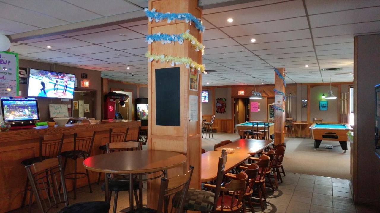 Vulcan Country Inn Экстерьер фото