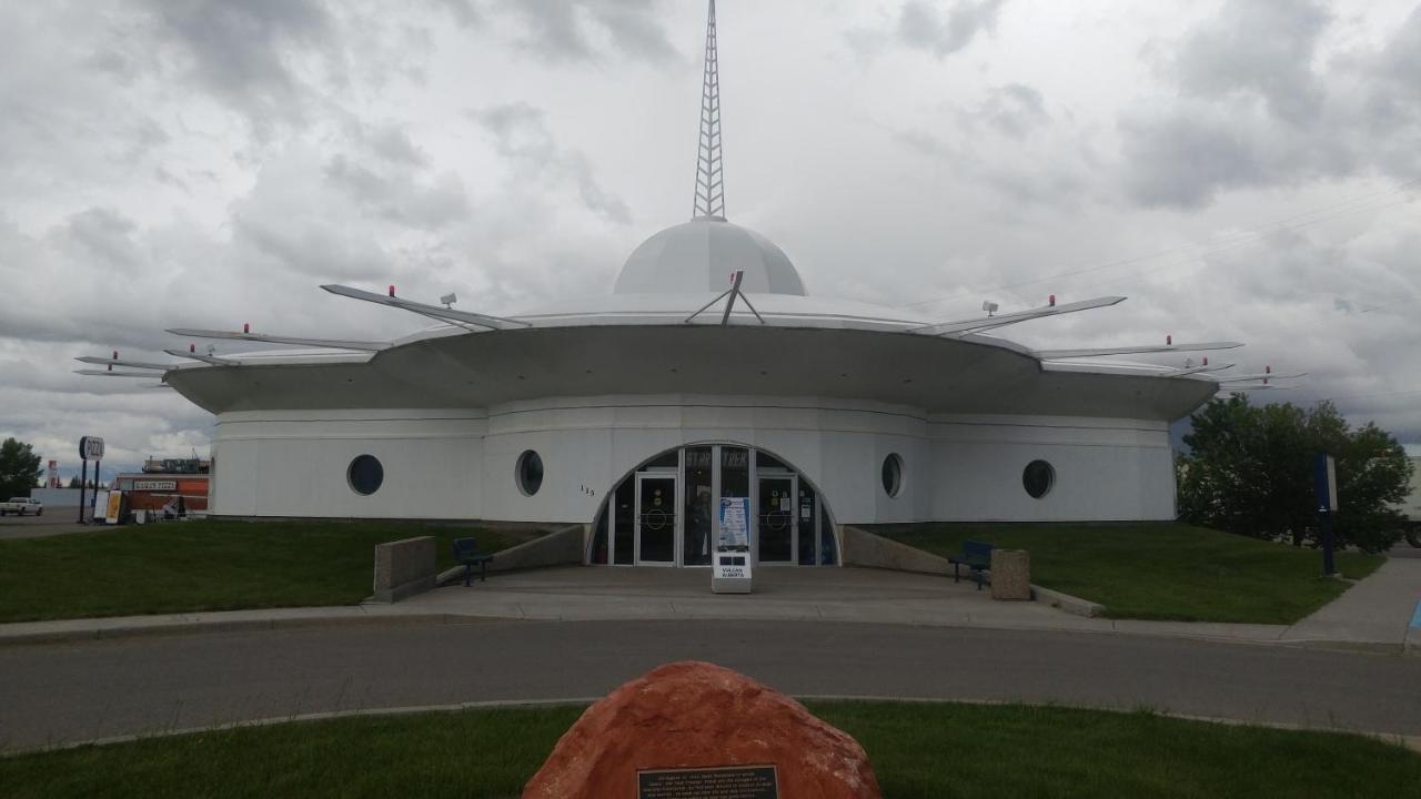 Vulcan Country Inn Экстерьер фото