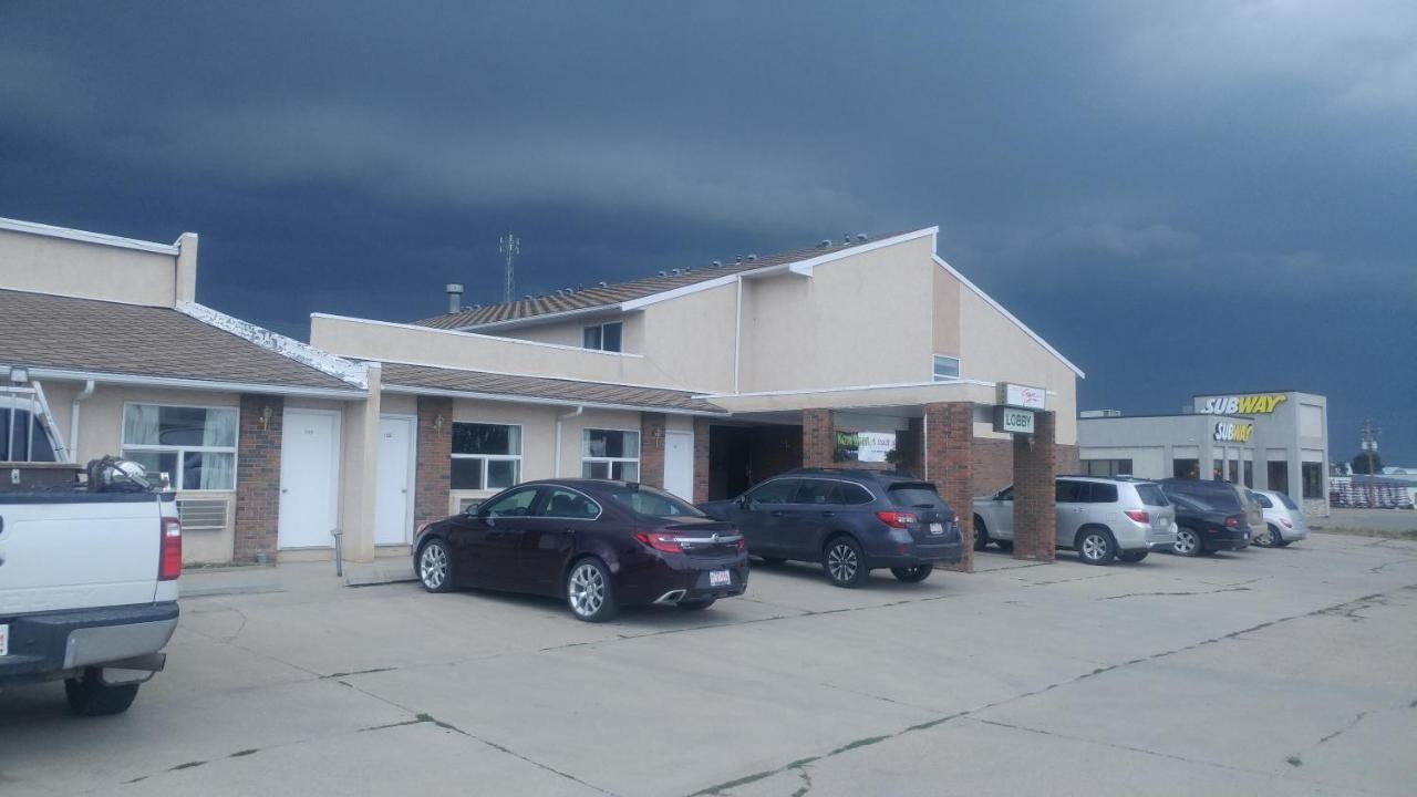 Vulcan Country Inn Экстерьер фото